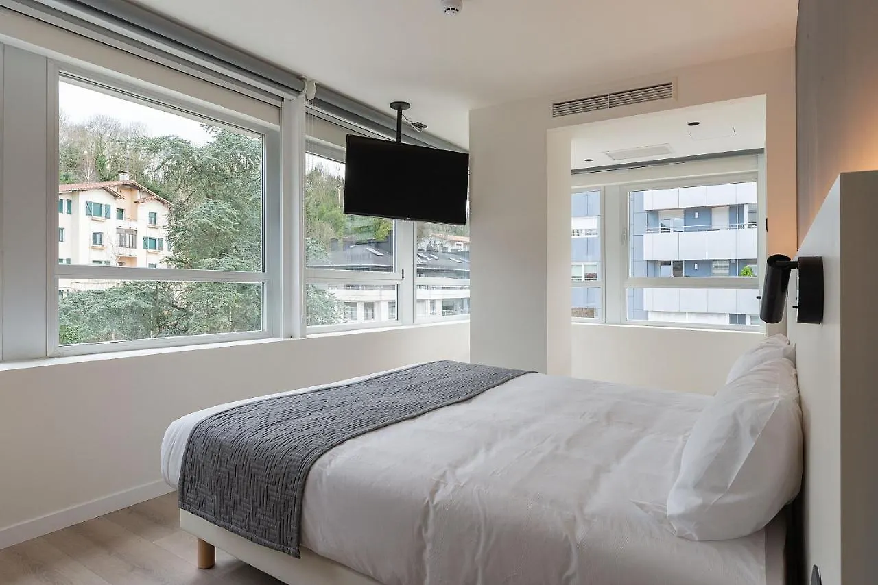 סן סבסטיאן Hotel Distrito Oeste